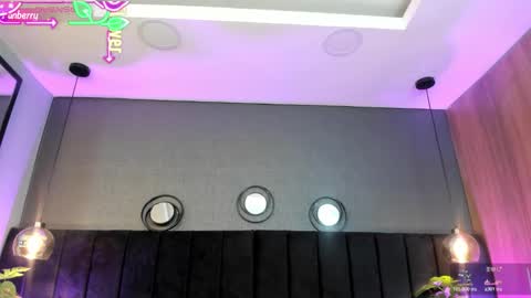   online show from 18, 3, 2026