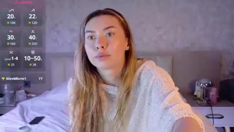 Snapshot of brenda_m00n chatting on 18, 6, 2026 Brenda online show from 18, 6, 2026