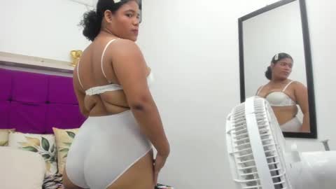 Snapshot of brenda_smith19x chatting on 23, 9, 2025 brenda_smith19x online show from 23, 9, 2025