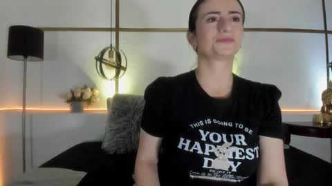 MeganBeaked online show from 25, 11, 2025