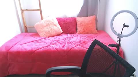 Snapshot of brendasantos_77 chatting on 10, 10, 2025 brendasantos_77 online show from 10, 10, 2025