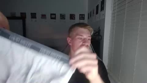 Snapshot of brentbarbasol chatting on 20, 10, 2025 BrentBarbasol online show from 20, 10, 2025