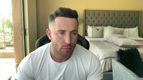 Snapshot of brettmycles chatting on 26, 9, 2025 Brett Mycles online show from 26, 9, 2025