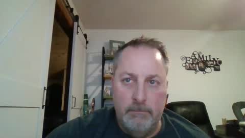 Snapshot of brettsky chatting on 11, 1, 2025 hey online show from 11, 1, 2025