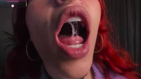 Snapshot of bri_von_dhara_ chatting on 9, 10, 2025 Bri online show from 9, 10, 2025