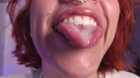 Snapshot of bri_von_dhara_ chatting on 25, 5, 2026 Bri online show from 25, 5, 2026