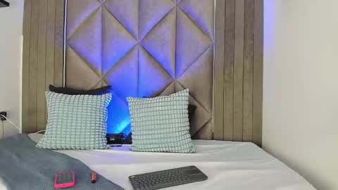 B R I A  online show from 13, 9, 2025