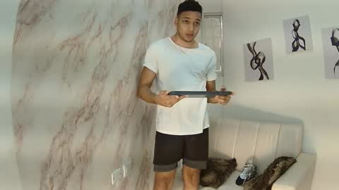 briam_dunkan online show from 10, 4, 2026