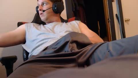 Snapshot of brian7891012 chatting on 7, 6, 2026 brian7891012 online show from 7, 6, 2026