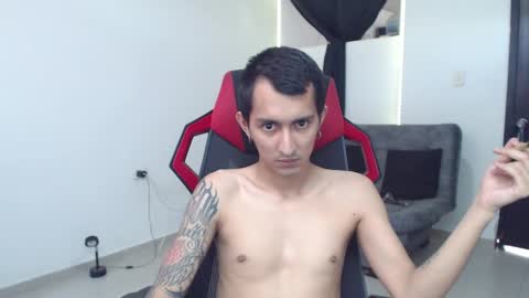 Snapshot of brian_sweetx chatting on 21, 2, 2025 Brian sweetx Independent online show from 21, 2, 2025