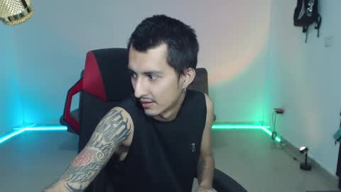 Snapshot of brian_sweetx chatting on 1, 3, 2025 Brian sweetx Independent online show from 1, 3, 2025