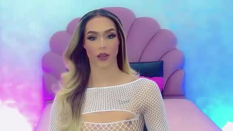 BRIANA online show from 12, 1, 2025