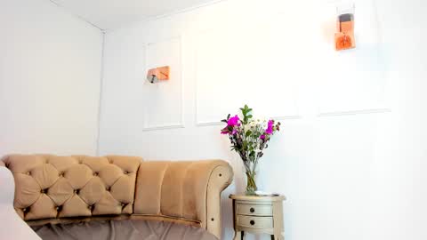 Snapshot of briannaduque chatting on 21, 2, 2025 Brianna online show from 21, 2, 2025