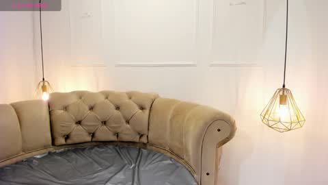 Snapshot of briannaduque chatting on 4, 3, 2025 Brianna online show from 4, 3, 2025