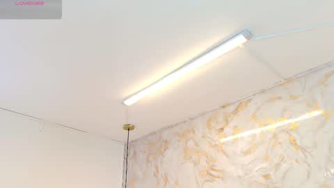 Snapshot of briannaduque chatting on 10, 9, 2025 Brianna online show from 10, 9, 2025