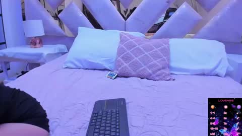 Snapshot of briannahill_ chatting on 11, 9, 2025 Brianna online show from 11, 9, 2025
