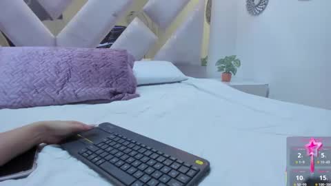 Snapshot of briannahill_ chatting on 22, 9, 2025 Brianna online show from 22, 9, 2025