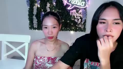 brie_belle online show from 12, 1, 2025