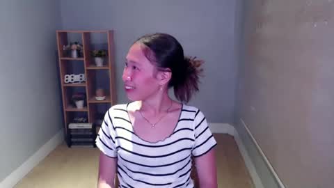 brie_belle online show from 17, 2, 2025
