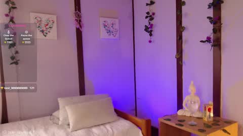 Snapshot of brie_cheese1 chatting on 5, 3, 2025 Brie Ill be away November 2829 and 30. See u on Sunday for more fun online show from 5, 3, 2025