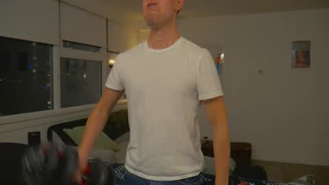 Snapshot of bright_bi chatting on 1, 12, 2025 bright bi online show from 1, 12, 2025