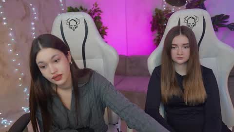 Diamonds Girls online show from 29, 1, 2025