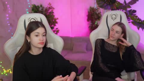 Diamonds Girls online show from 13, 2, 2025