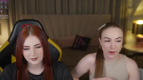 Snapshot of bright_diamonds_054 chatting on 17, 3, 2026 Diamonds Girls online show from 17, 3, 2026