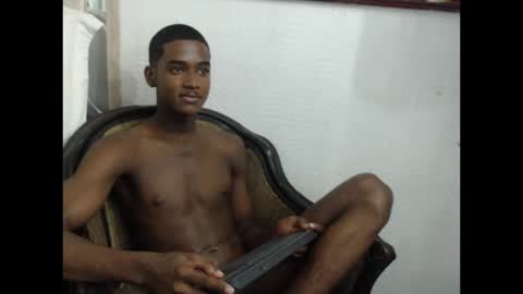 Snapshot of brihansexx chatting on 15, 10, 2025 bhrian online show from 15, 10, 2025