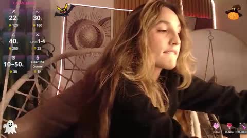 Snapshot of brinna_ev chatting on 18, 9, 2025 B R I N N A online show from 18, 9, 2025