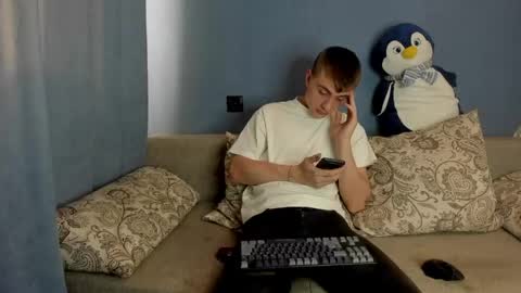 Snapshot of bristlebback chatting on 7, 6, 2026 bristlebback online show from 7, 6, 2026