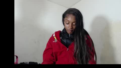 Snapshot of britanylee_01 chatting on 4, 3, 2025 britanylee 01 online show from 4, 3, 2025