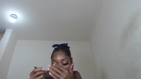 Snapshot of britanylee_01 chatting on 3, 2, 2026 britanylee 01 online show from 3, 2, 2026