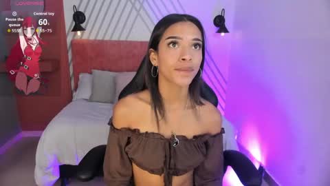 britney_collins_ online show from 30, 5, 2026