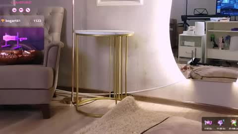 Britney online show from 17, 2, 2025