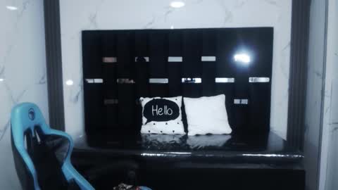 Britney  online show from 26, 9, 2025