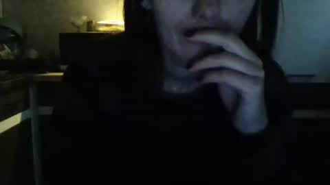 Snapshot of britneyamy chatting on 27, 12, 2024 Britney online show from 27, 12, 2024
