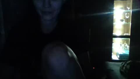 Snapshot of britneyamy chatting on 4, 1, 2025 Britney online show from 4, 1, 2025