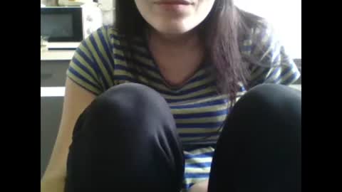 Snapshot of britneyamy chatting on 4, 2, 2025 Britney online show from 4, 2, 2025
