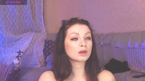 britneybarker online show from 11, 1, 2025