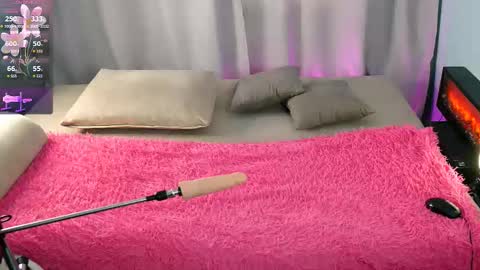 Snapshot of britneyfoxxxx1 chatting on 4, 3, 2026 Britney. Part-time devil online show from 4, 3, 2026