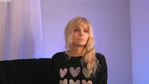 Snapshot of britneyhudson chatting on 12, 3, 2025 britneyhudson online show from 12, 3, 2025