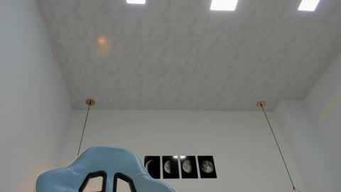   online show from 18, 12, 2024