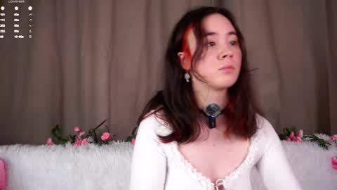 Snapshot of britthe chatting on 2, 2, 2026 Lina online show from 2, 2, 2026
