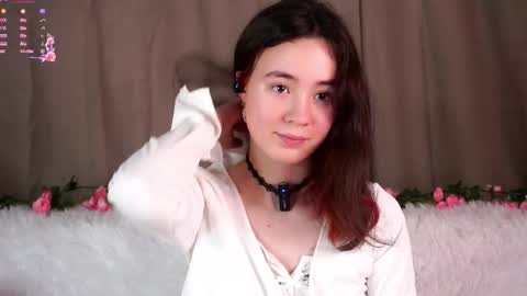 Snapshot of britthe chatting on 7, 2, 2026 Lina online show from 7, 2, 2026