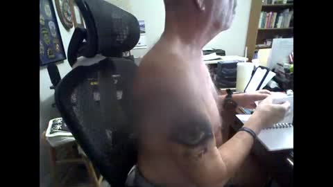 Snapshot of brock2701 chatting on 2, 1, 2025 brock2701 online show from 2, 1, 2025