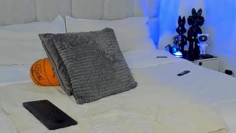 Snapshot of brody_dallas1 chatting on 1, 12, 2025 brody_dallas1 online show from 1, 12, 2025