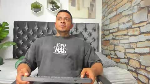 Snapshot of brody_hartchert chatting on 1, 7, 2026 brody_hartchert online show from 1, 7, 2026