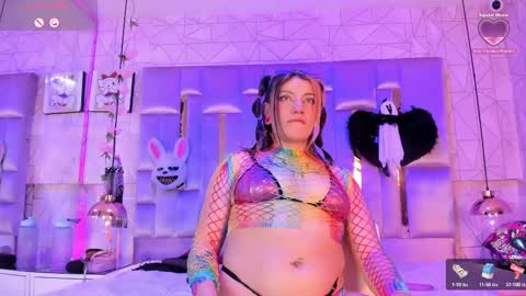     online show from 25, 1, 2025