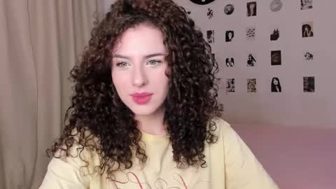 Snapshot of brookchills chatting on 12, 9, 2025 Brook Help me collect 100 reactions online show from 12, 9, 2025